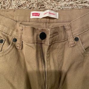 YA khaki Levi’s